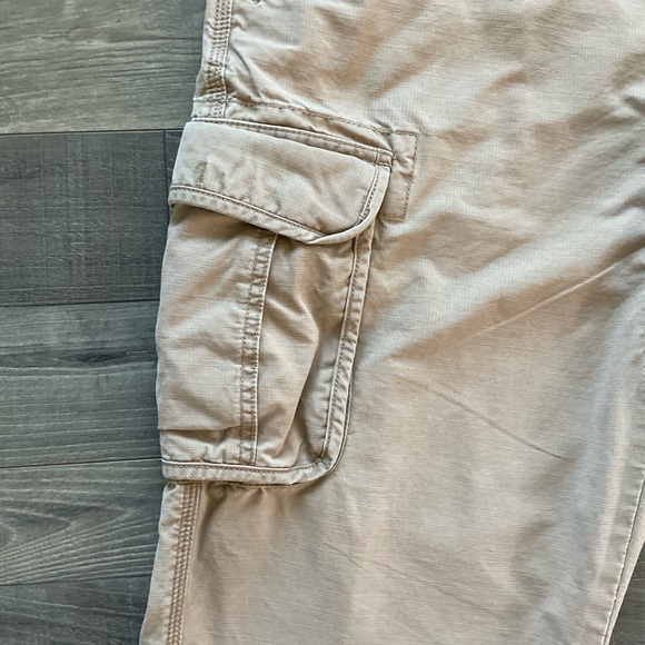 36x26 LL Bean Allagash Cargo Pants Men's Khaki Tan Natural Fit 262570 - Picture 3 of 12